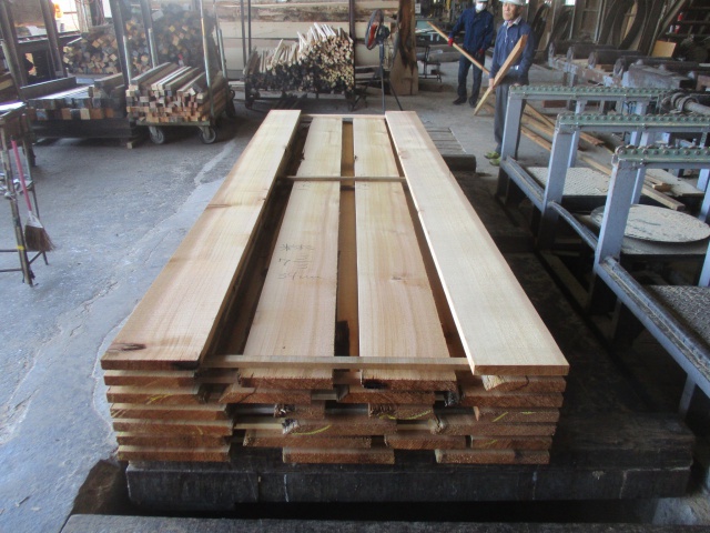 米杉（ベイスギ）　無垢材