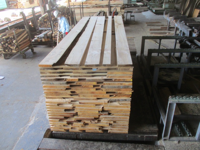 バルサム　無垢材