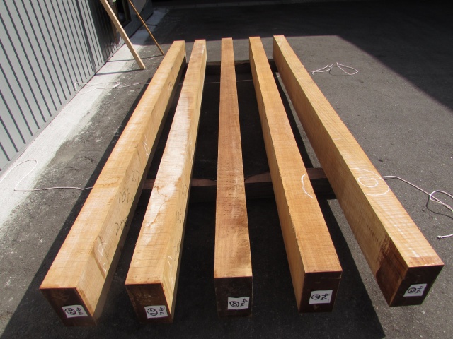 チーク　無垢材