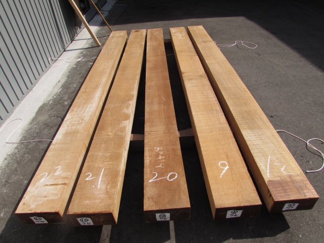 チーク　無垢材