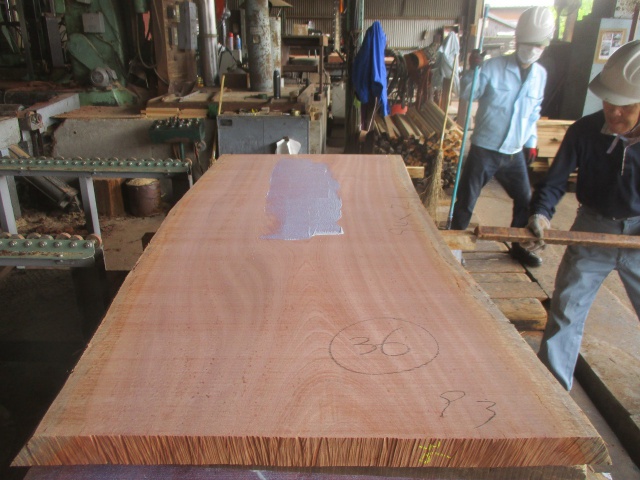 サペリ　無垢材