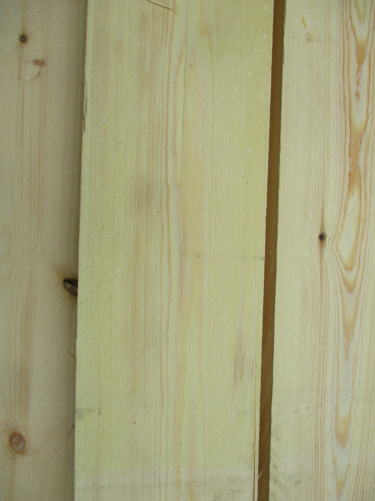 レッドパイン　無垢材