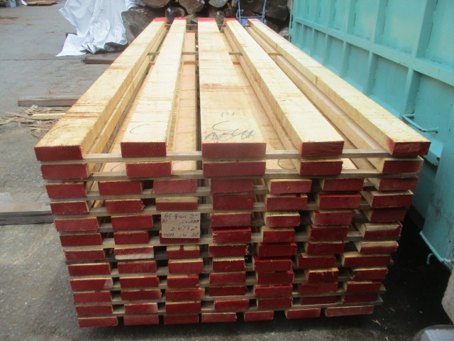 米檜葉（ベイヒバ）　無垢材