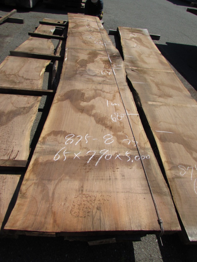 ウォールナット　一枚板