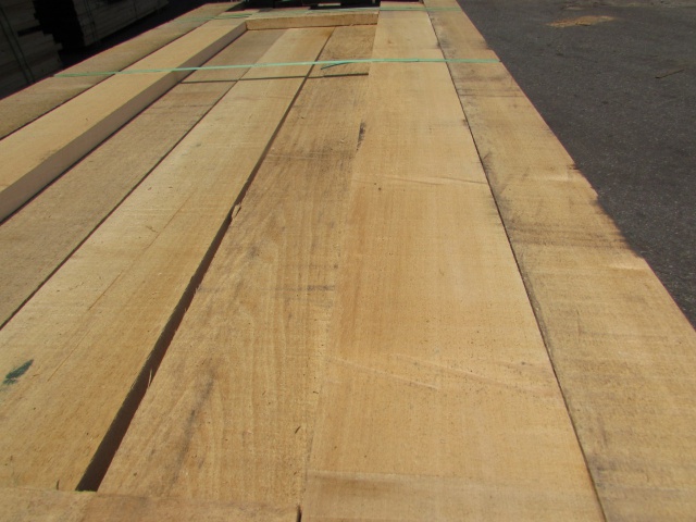 バスウッド　無垢材