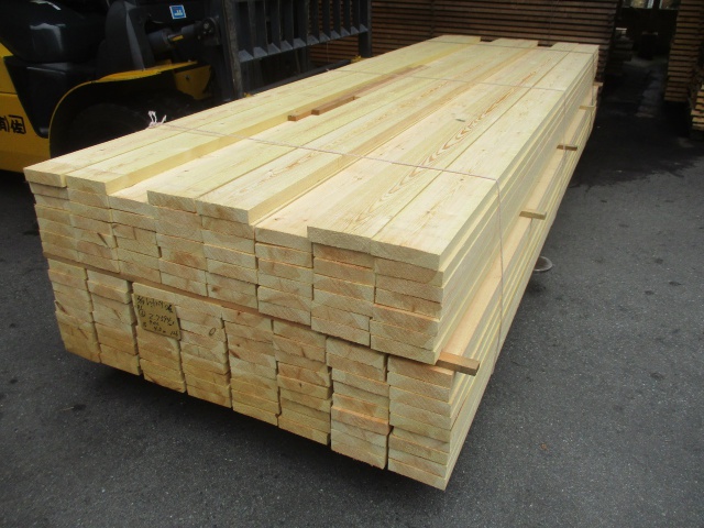 レッドパイン　無垢材