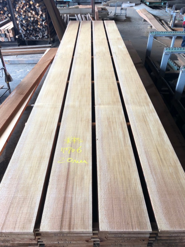 米杉（ベイスギ）　無垢材