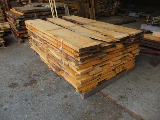 山桜(ヤマザクラ) 無垢材