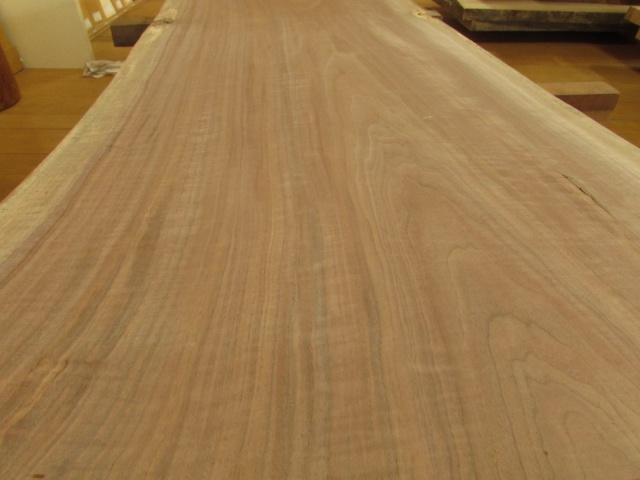 ウォールナット　一枚板