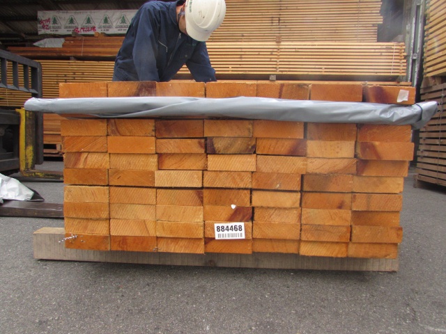 米松（ベイマツ）　無垢材