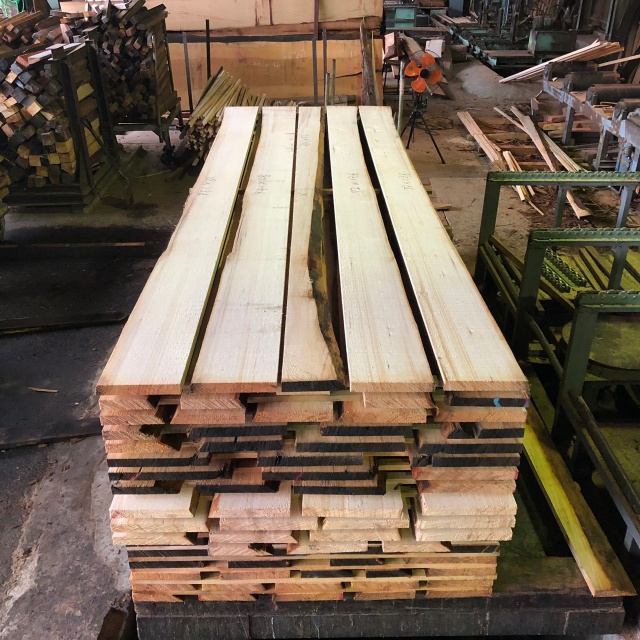 バルサム　無垢材