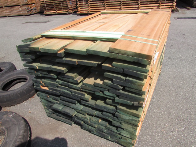 チェリー　無垢材