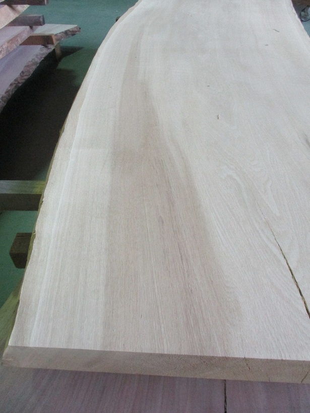 楢（ナラ）　一枚板