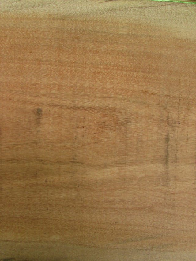 カナリューム　無垢材