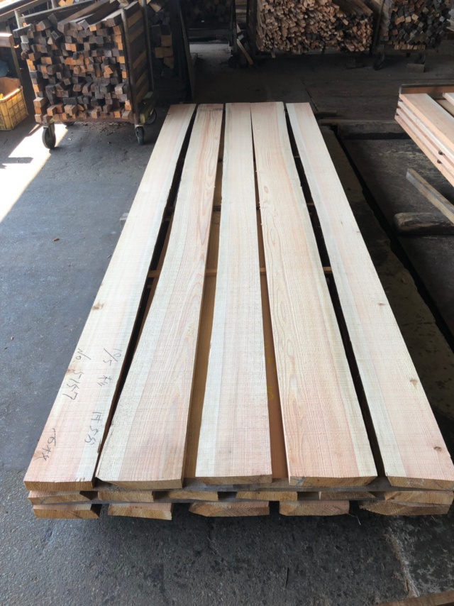 杉（スギ）　無垢材