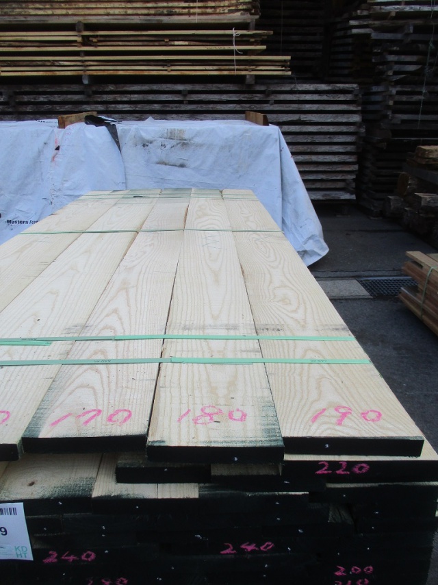 ホワイトアッシュ　無垢材