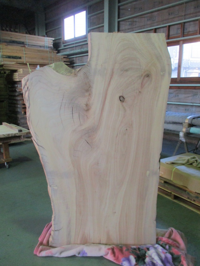 楠（クス）　一枚板