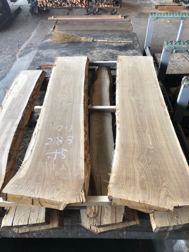 栗（クリ）　無垢材