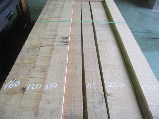 ホワイトオーク　無垢材