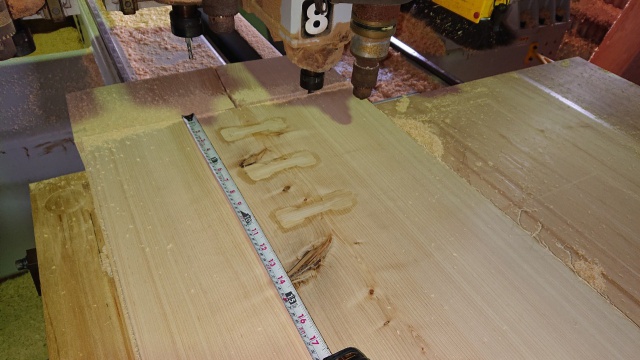 檜（ヒノキ）　一枚板