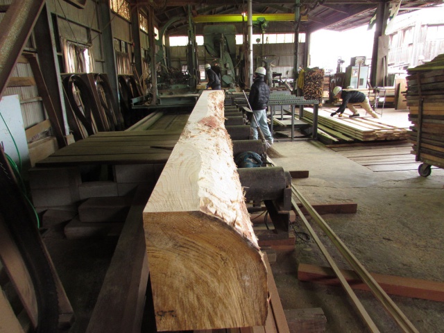 樅（モミ）　無垢材