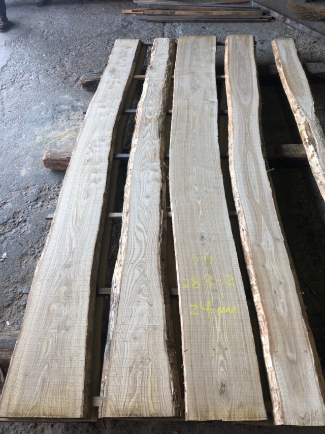 栗（クリ）　無垢材