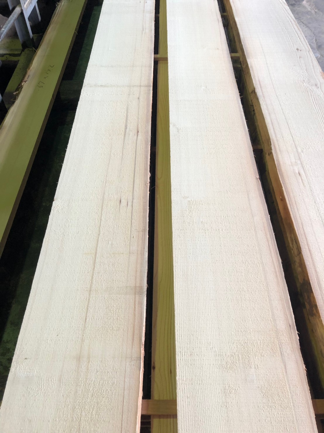 バルサム　無垢材