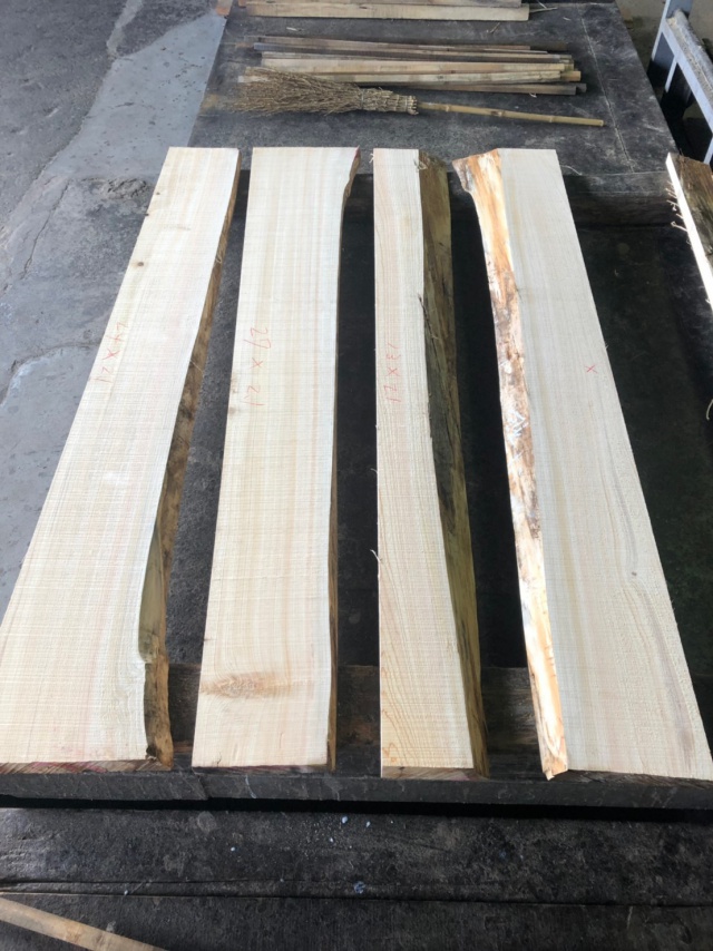 檜（ヒノキ）　無垢材