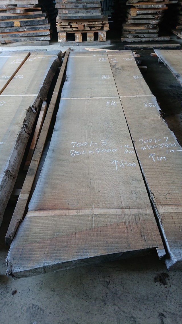 スプルース　一枚板