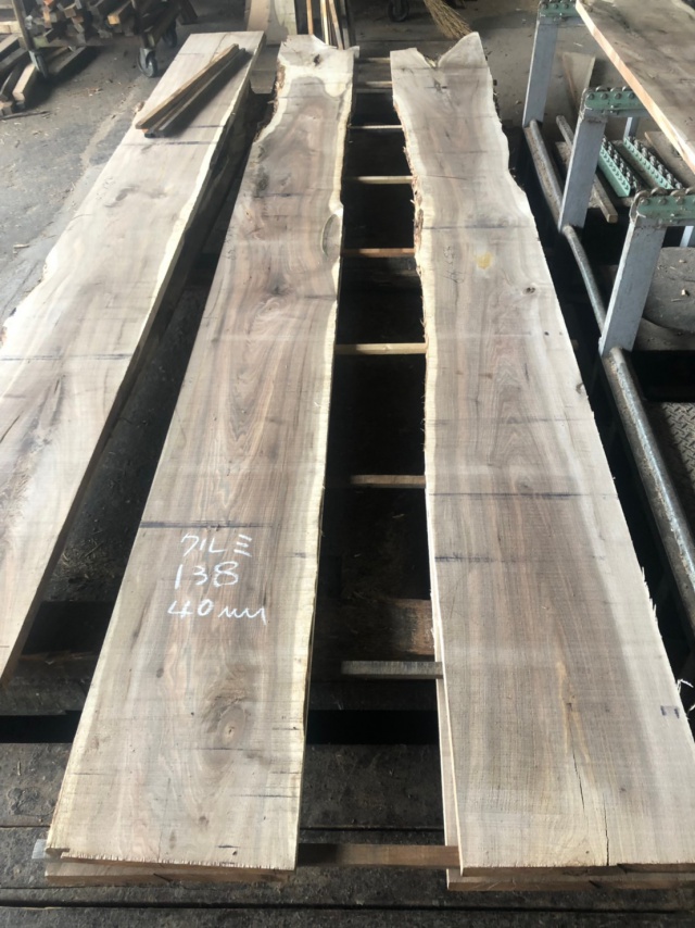 胡桃（クルミ）　無垢材