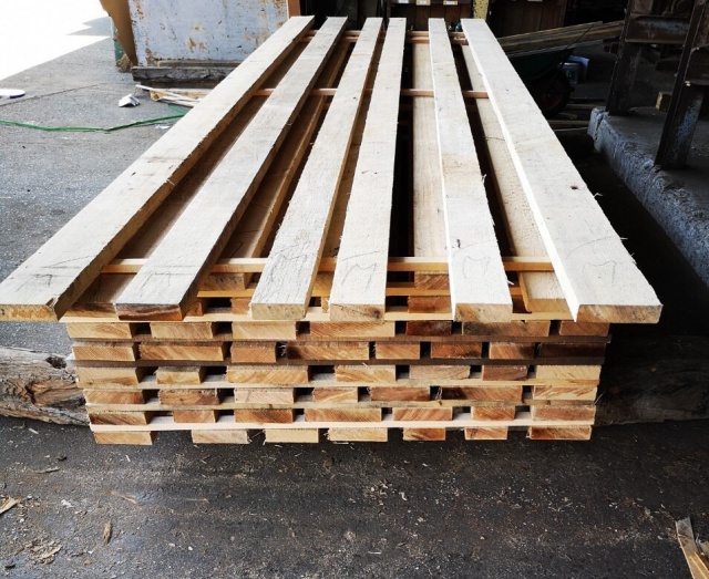 バルサム　無垢材