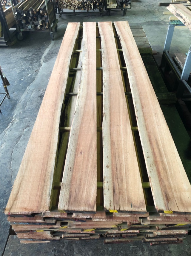 タウン　無垢材