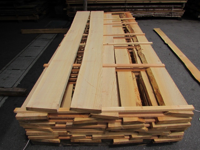 樅（モミ）　無垢材