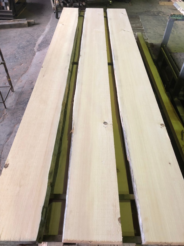 米松（ベイマツ）　無垢材