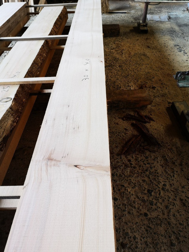 バルサム　無垢材