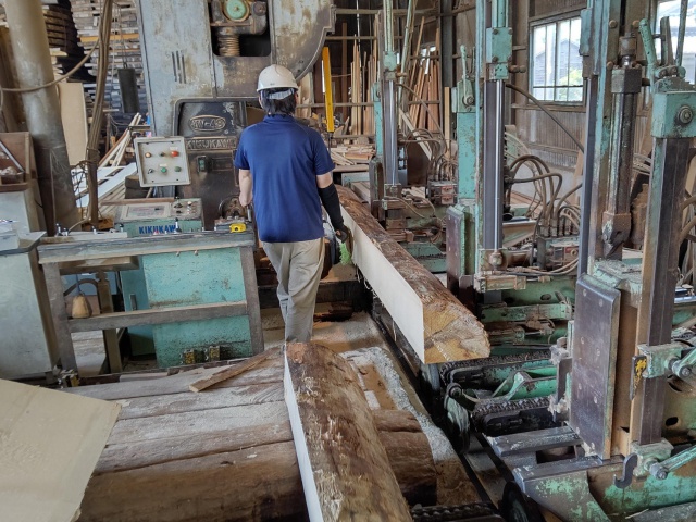 ホワイトスプルース　無垢材