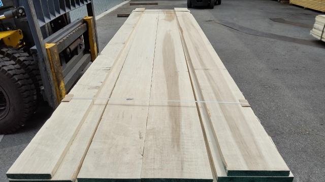 イエローポプラ 無垢材