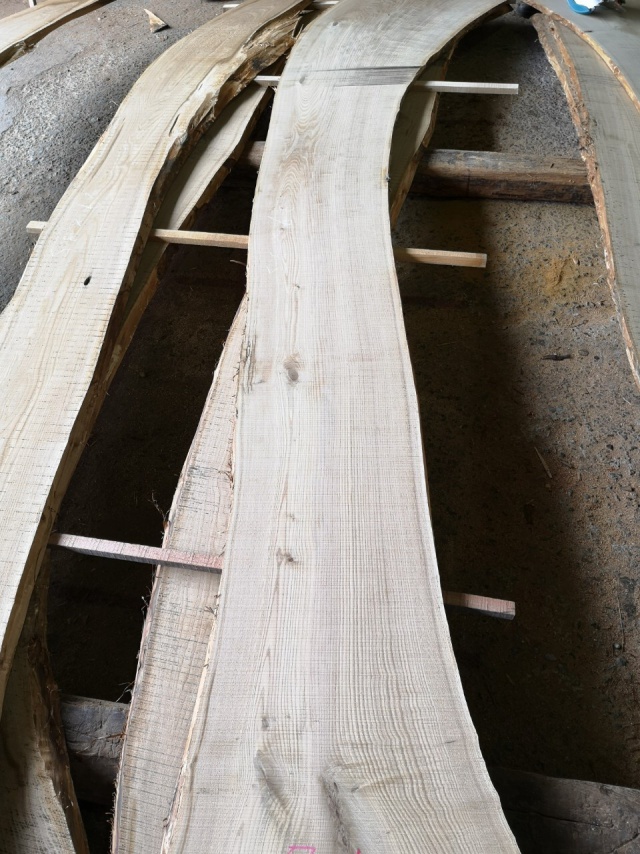 栗（クリ）　無垢材