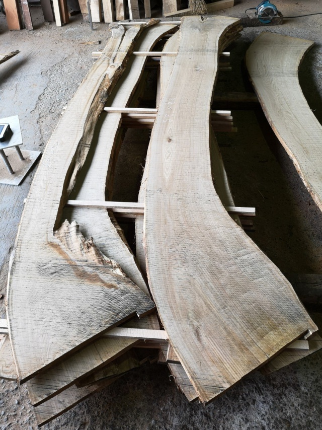 栗（クリ）　無垢材