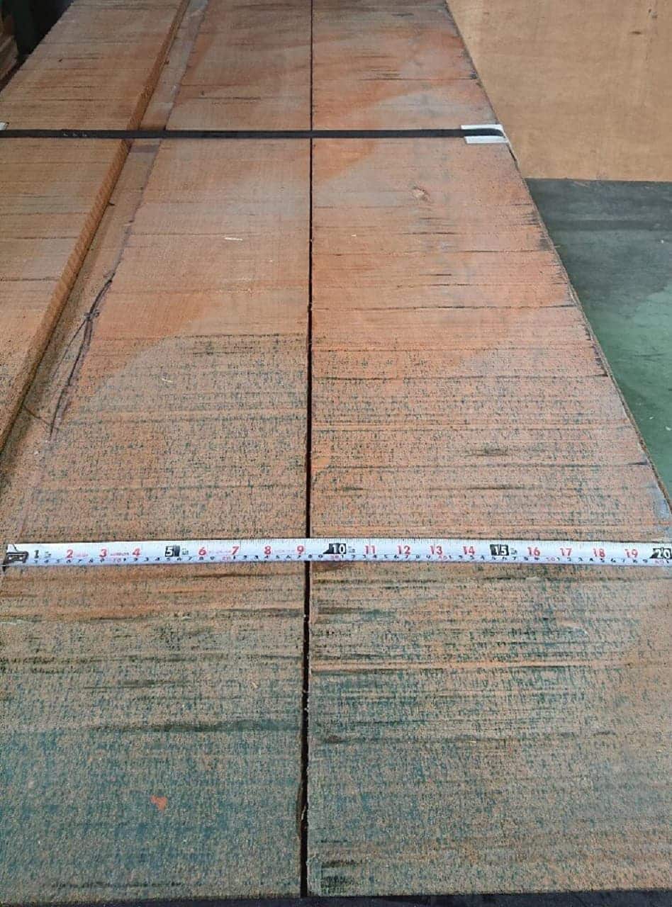 チェリー　無垢材