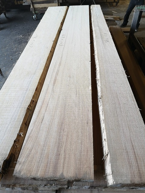 バルサム　無垢材