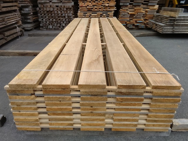 杉（スギ）　無垢材