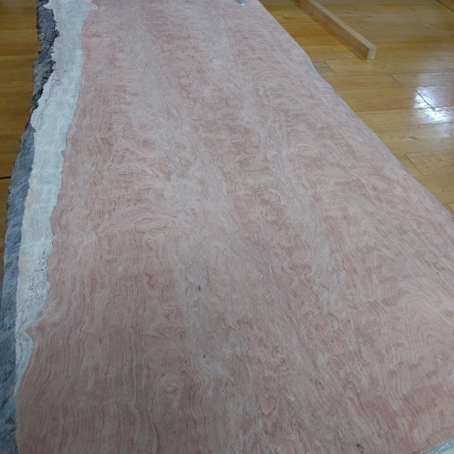 ブビンガ　一枚板