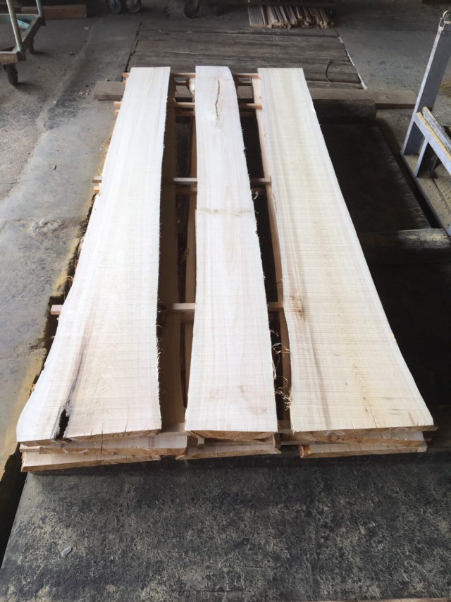 檜（ヒノキ）　無垢材