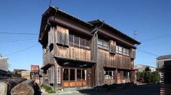 お盆期間中の路線便の配送について