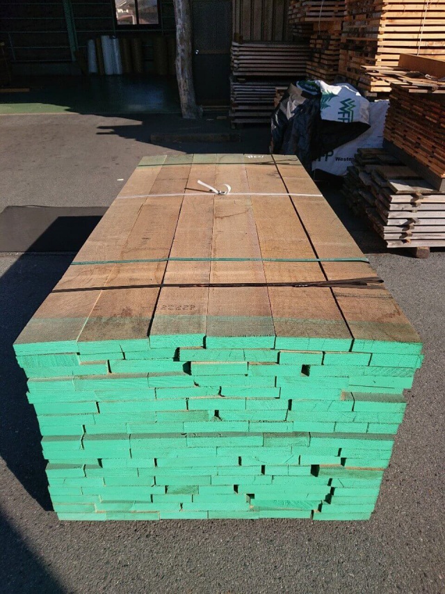 ヨーロピアンオーク　無垢材