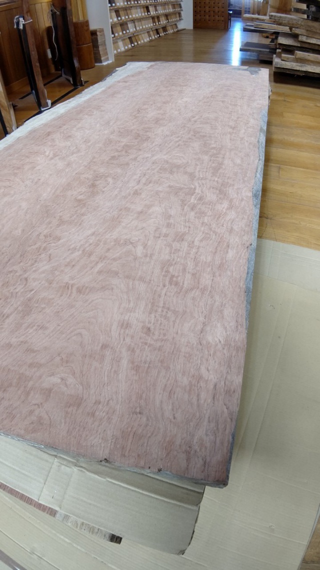 ブビンガ　一枚板