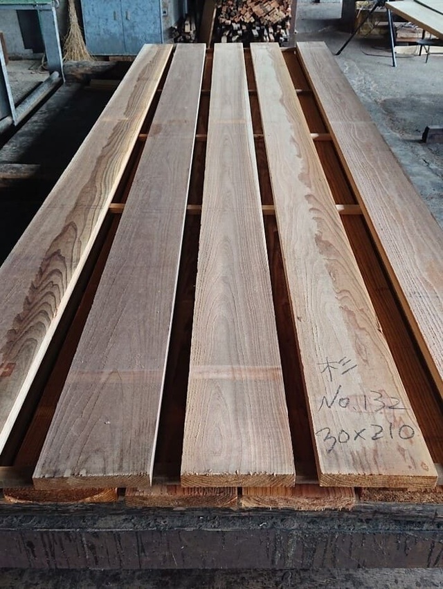 杉（スギ）　無垢材