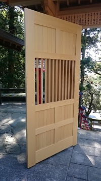 米檜葉（ベイヒバ）　建具材