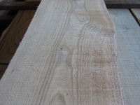 栗（クリ）無垢材